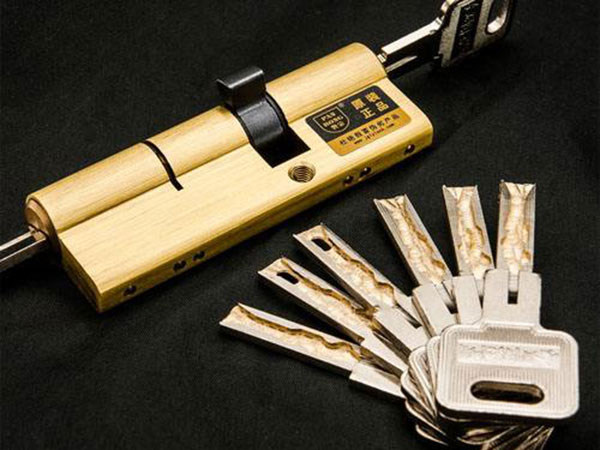 关岭24小时上门开锁公司